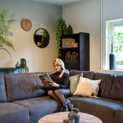 STAS cliprail pro picture hanging system: Professional choice for heavy decor.